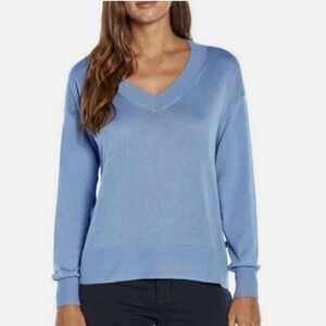 GAP Lightweight Sweater